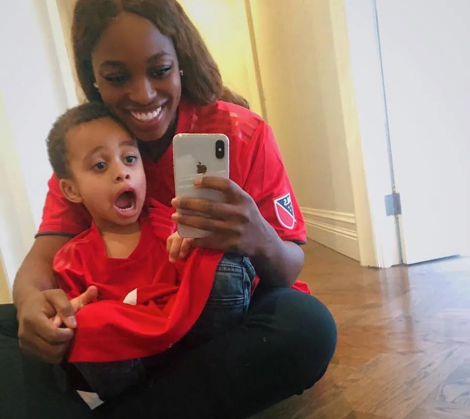  老鹰教练压力巨大！，科维托娃遭遇十二持续失利赢得满堂喝彩-开云体验